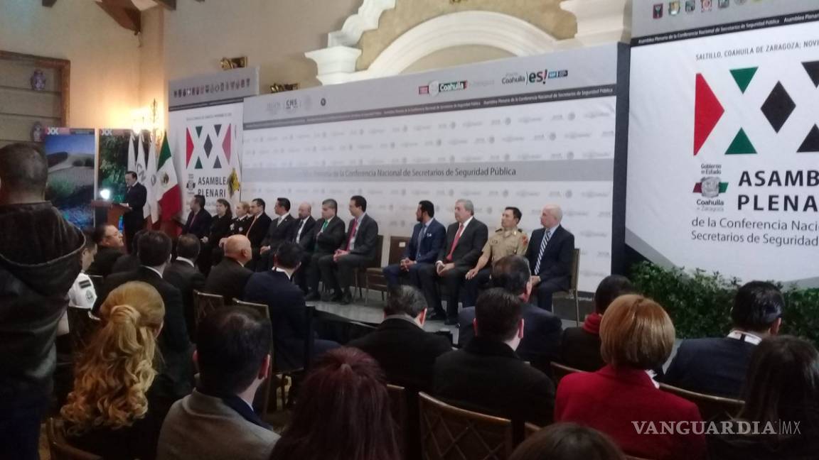 $!Inauguran en Coahuila 'Asamblea de Secretarios de Seguridad'; Renato Sales se despide