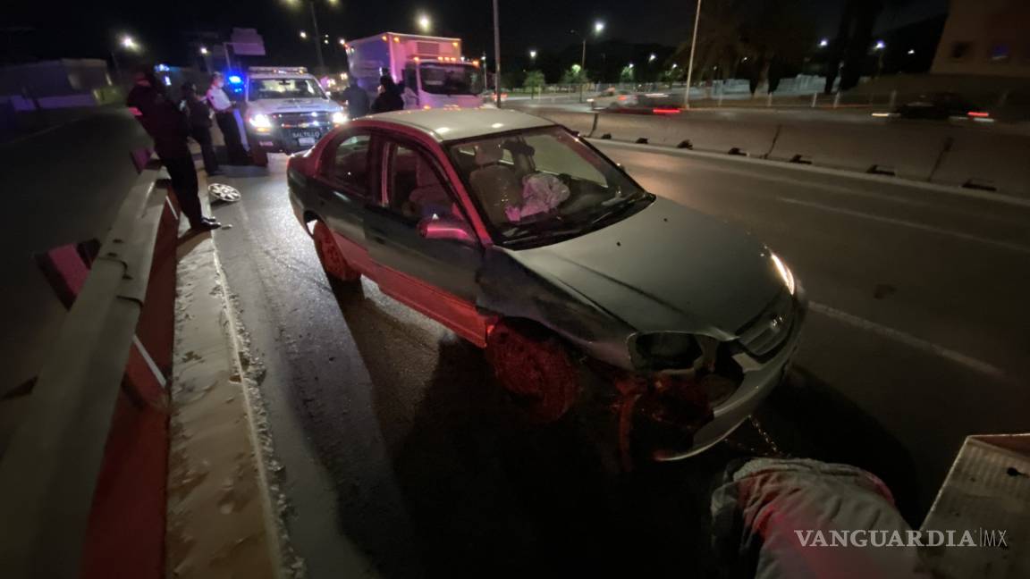 Choca ladrón en auto que acababa de robar