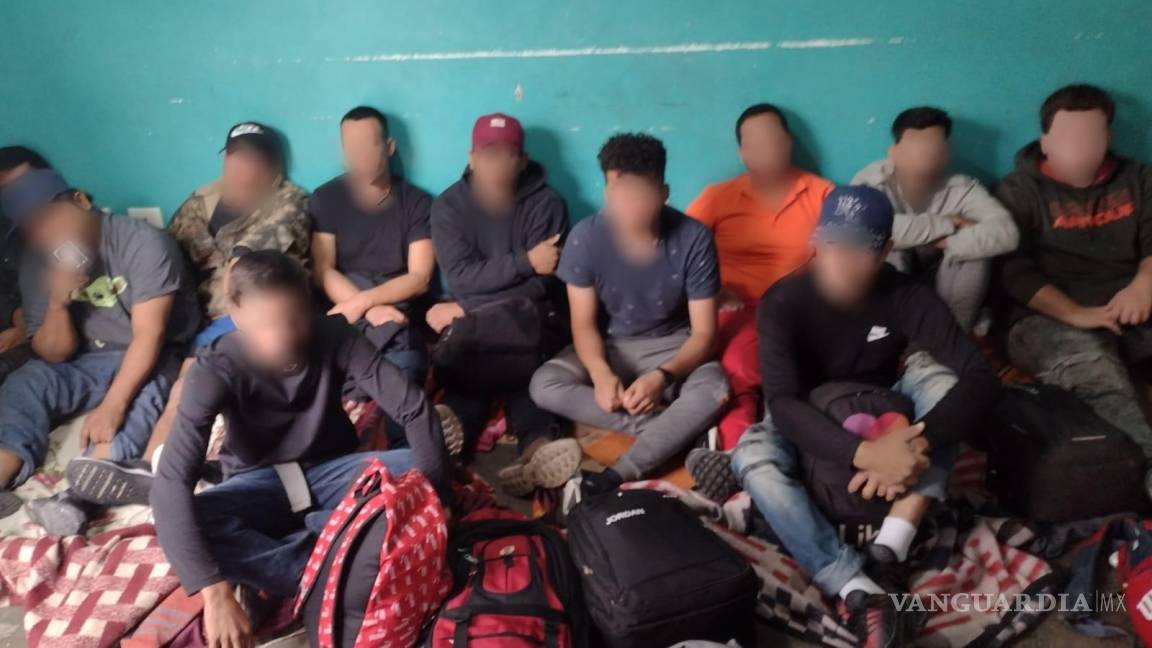 Migrantes hacinados en dos viviendas de Nuevo León son rescatados