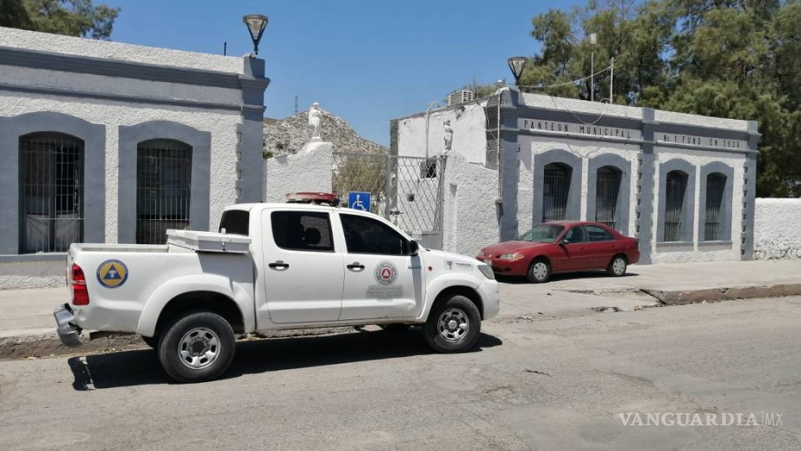 Cerrados panteones durante Día del Padre en Torreón para evitar aglomeraciones