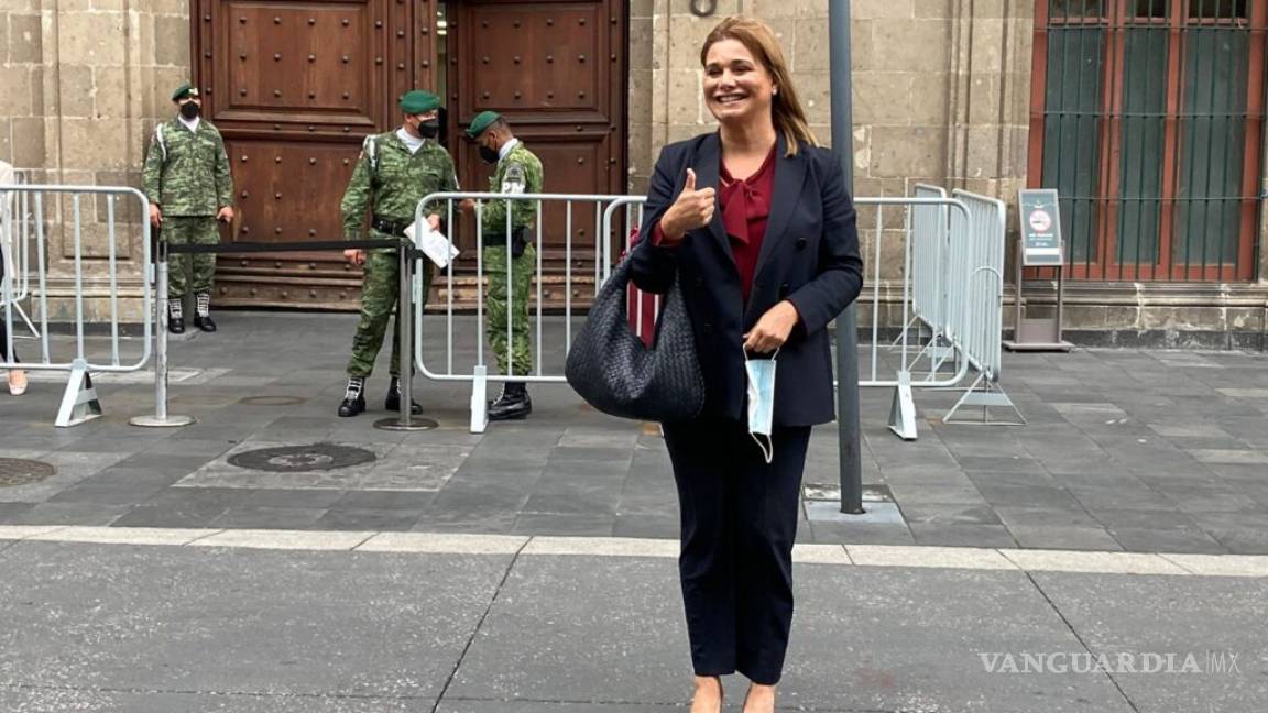 AMLO se reúne con primera gobernadora electa de oposición, Maru Campos de Chihuahua