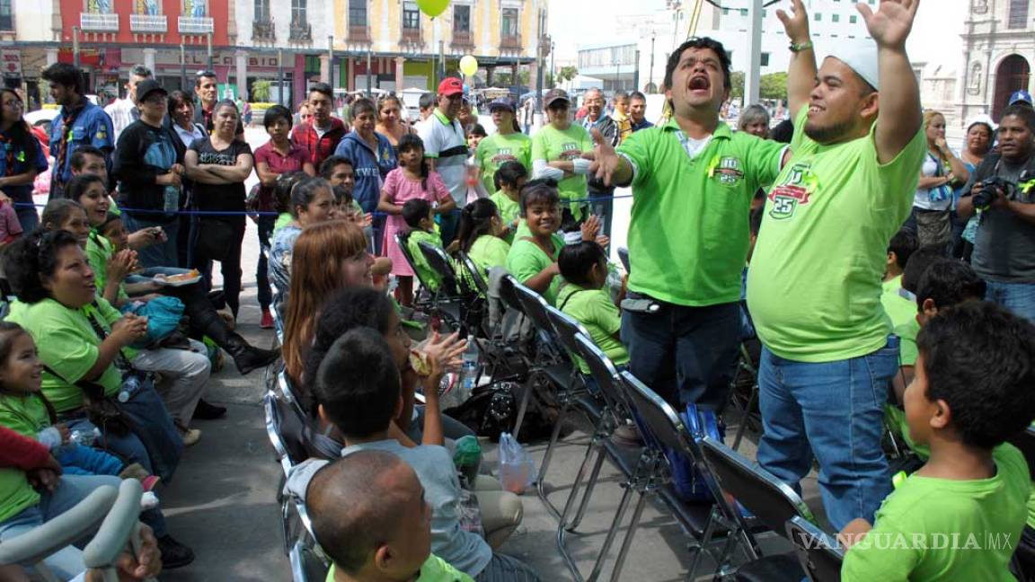 Proponen Día Estatal de las Personas de Talla Pequeña en Coahuila