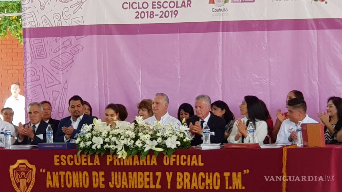 Inicia alcalde de Torreón ciclo escolar 2018-2019