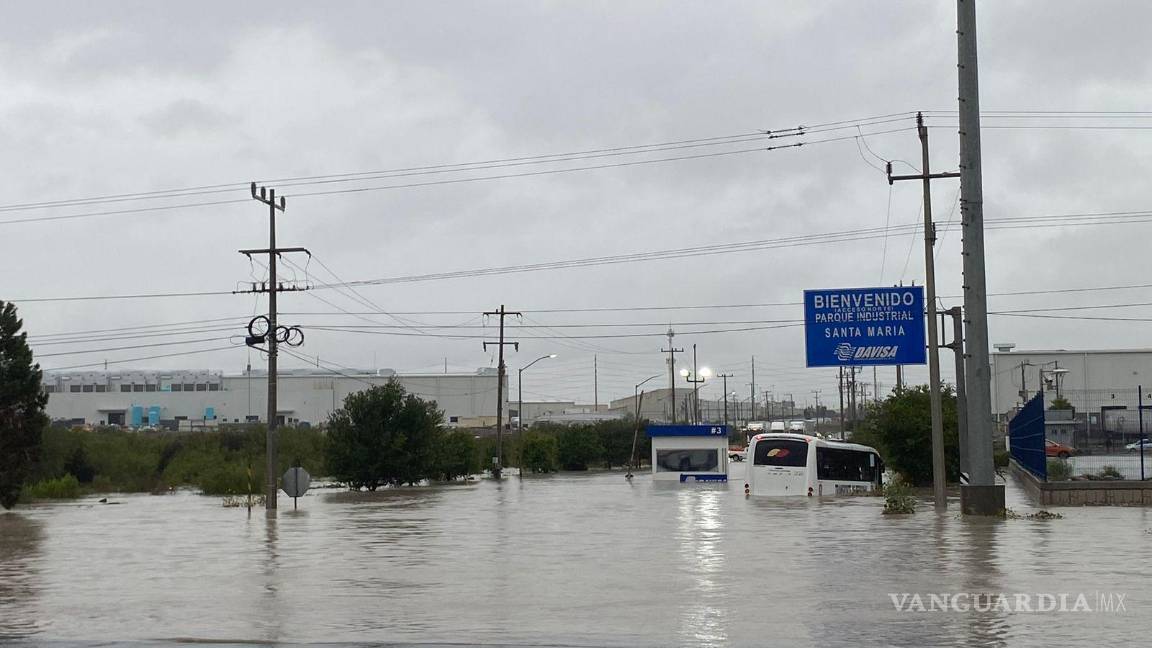 $!Los trabajadores lograron salir ilesos.