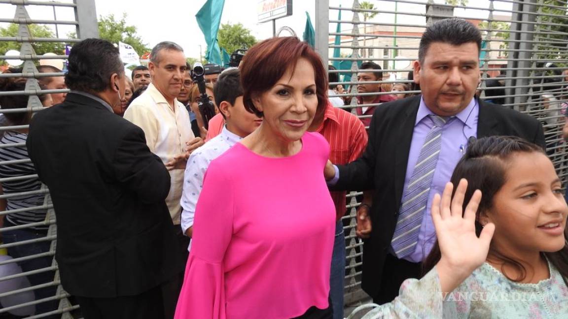 Teresa Martínez, suegra de &quot;El Bronco&quot;, se registra como candidata para alcaldía en Nuevo León