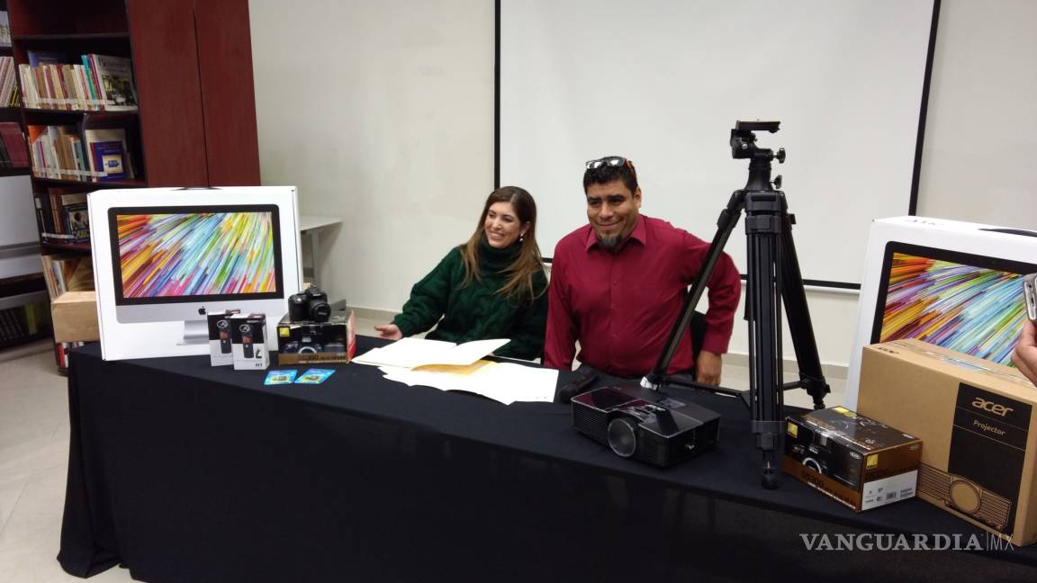 La Secretaría de Cultura capacita y entrega equipo para creación de cortometrajes en Piedras Negras