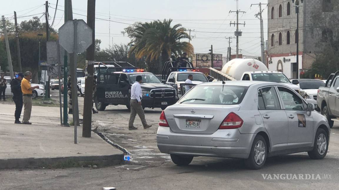 Tripulantes de camioneta disparan contra franelero en Torreón