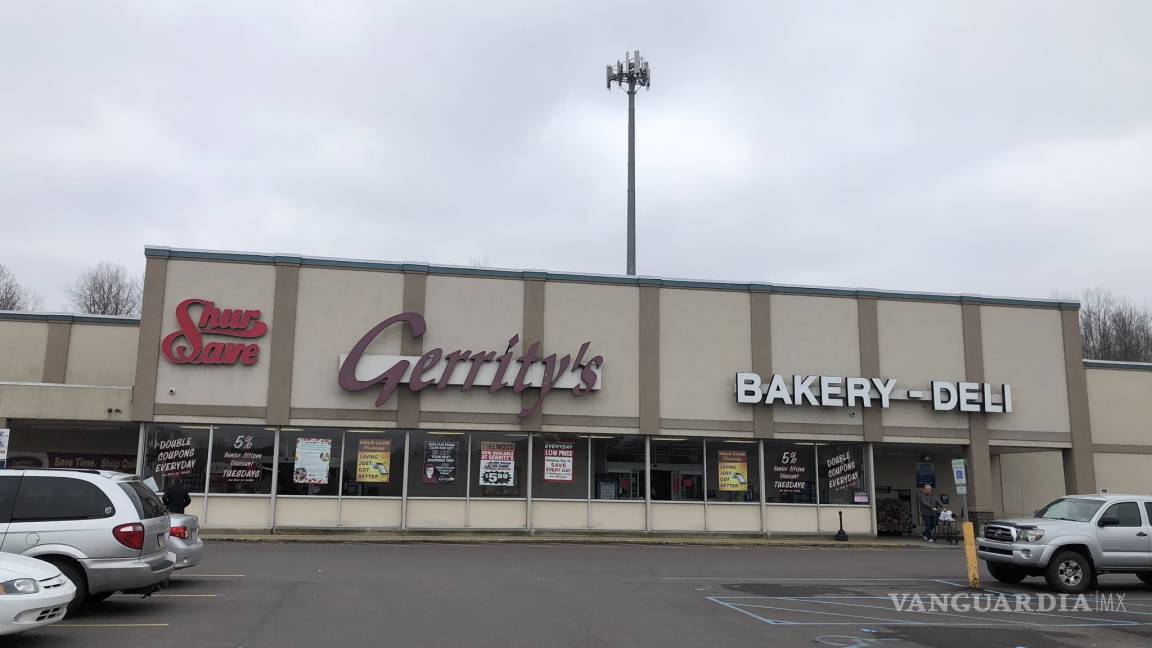 $!Tienda tuvo que tirar millones en productos, una 'bromista' tosió sobre ellos