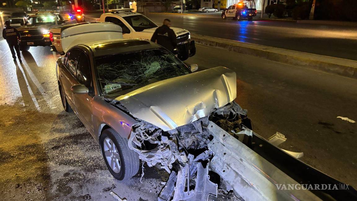 $!Elementos de Tránsito Municipal abanderaron la zona para evitar otro accidente.