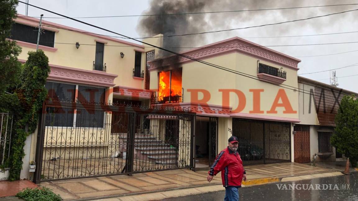 Menor ocasiona incendio en colonia República Oriente, Saltillo