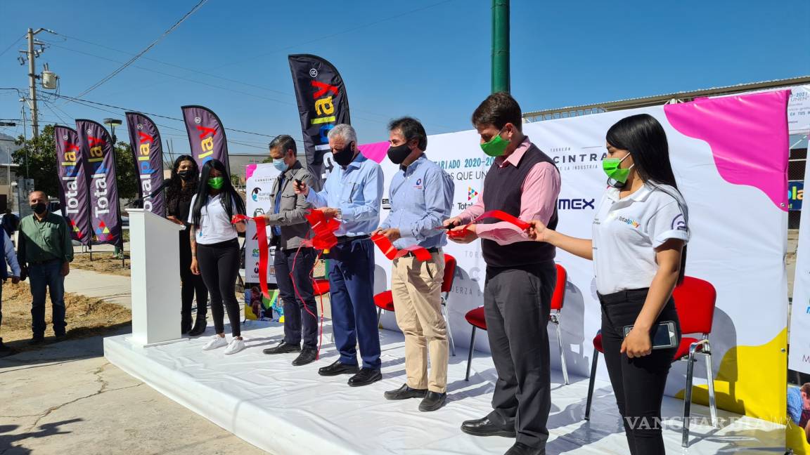 Inaugura Canacintra primer punto de acceso a internet gratuito en colonia de Torreón