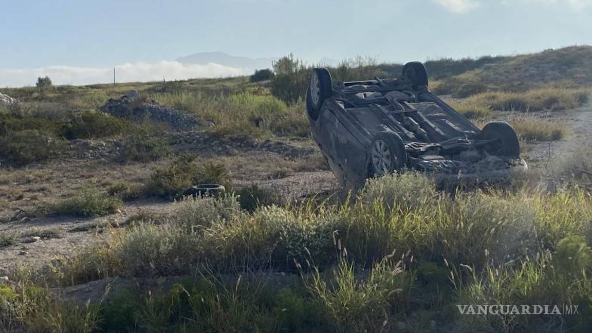 $!El conductor no sufrió lesiones de gravedad y rechazó ser trasladado a un hospital.