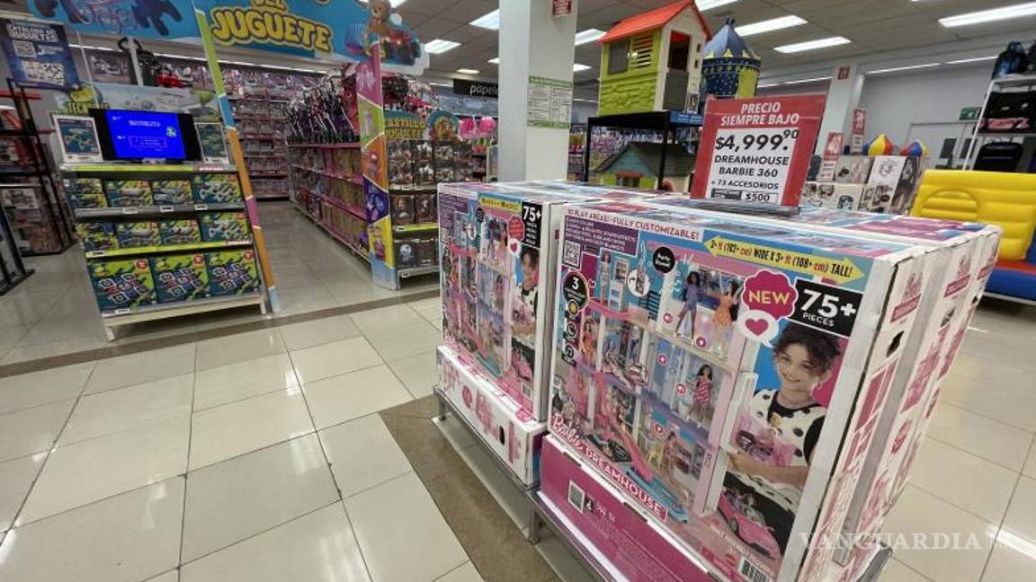 $!Niños y niñas cada vez más solicitan juguetes más sofisticados, con uso de baterías, electrónicos o de videojuegos de mayores precios, indicaron los padres.