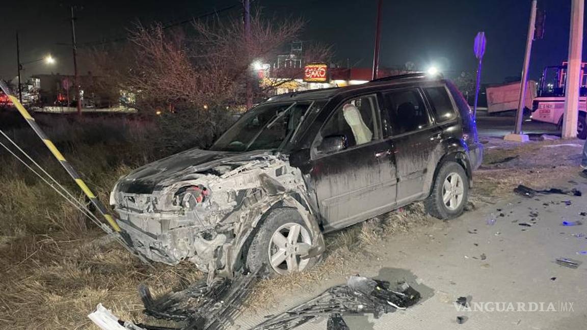 Saltillo: falla en frenos causa choque en Mirasierra; conductores no llegan a acuerdo