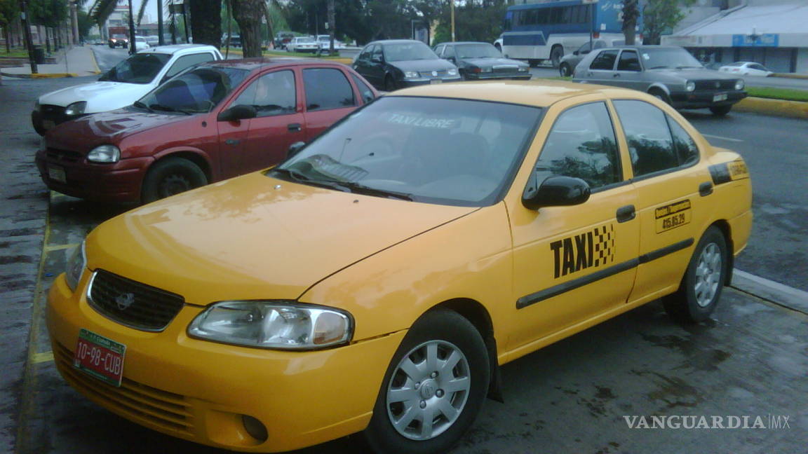 Podrán contratar servicios de taxi a través de WhatsApp en Saltillo