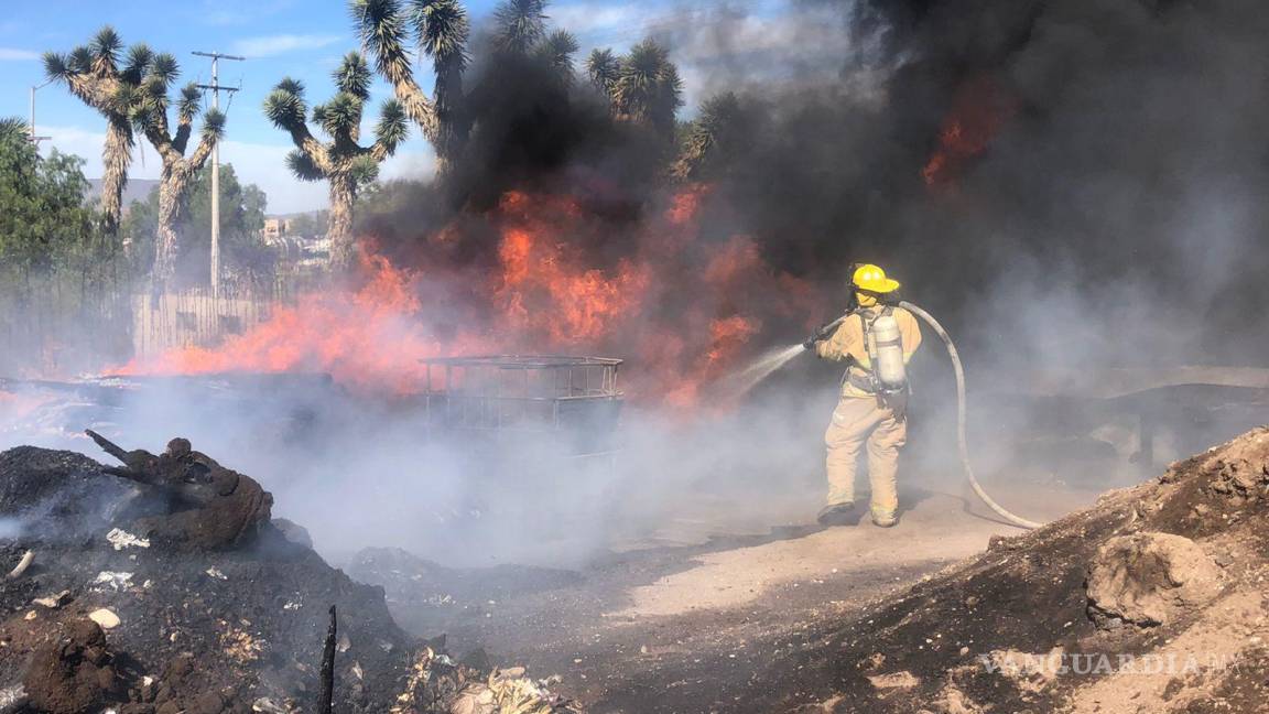 Migrantes incendian vivero de Saltillo; fuego provoca fuerte movilización