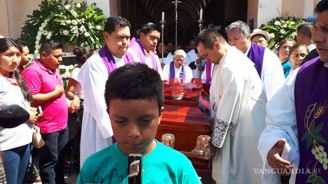 Vinculan con criminales a sacerdotes asesinados en Guerrero