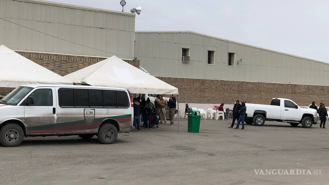 $!Cierra albergue de Piedras Negras; más de 1600 migrantes fueron reubicados en todo México