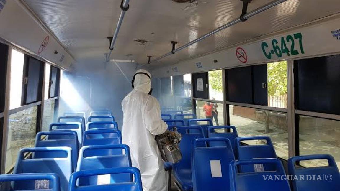 Continúa sanitización del transporte público de Torreón
