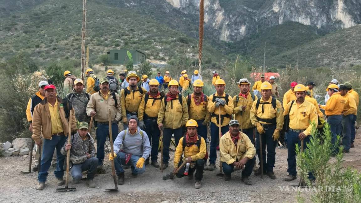 $!¡Zapalinamé, a salvo!, controlan al cien por ciento el incendio en cañón de San Lorenzo en Saltillo