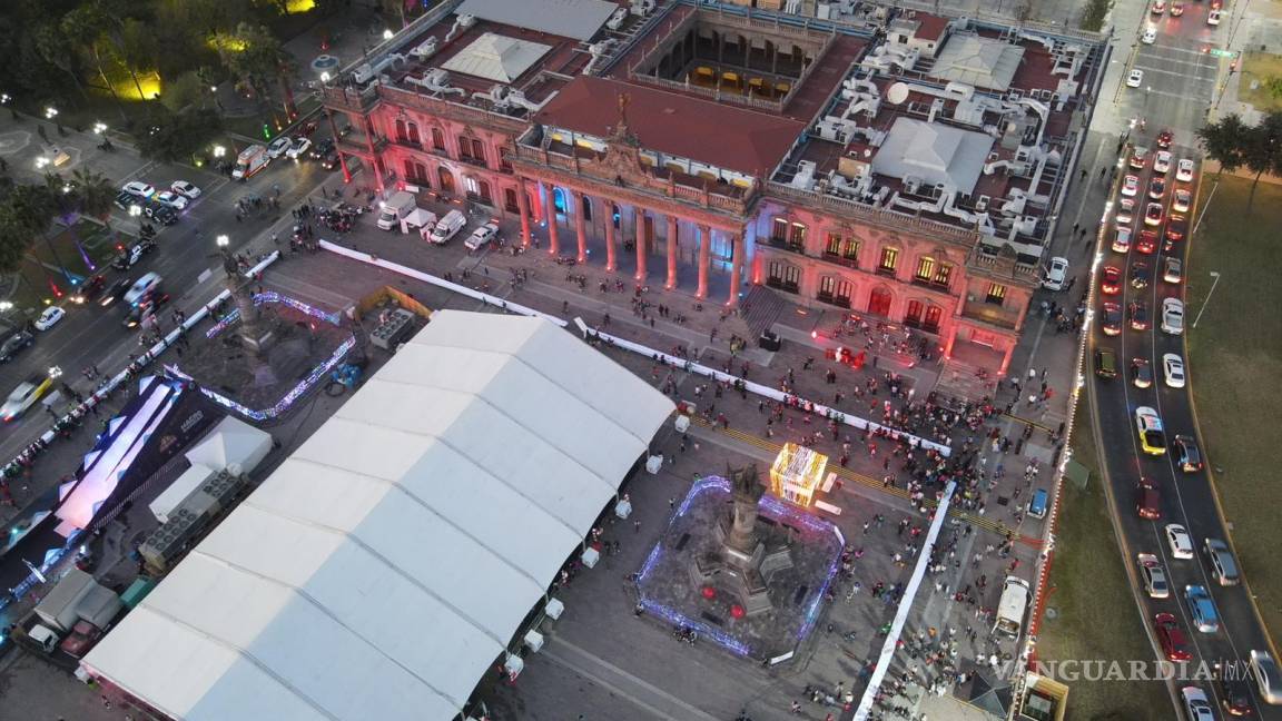 Celebran Día de Reyes en Nuevo León; parten rosca de 450 metros de largo