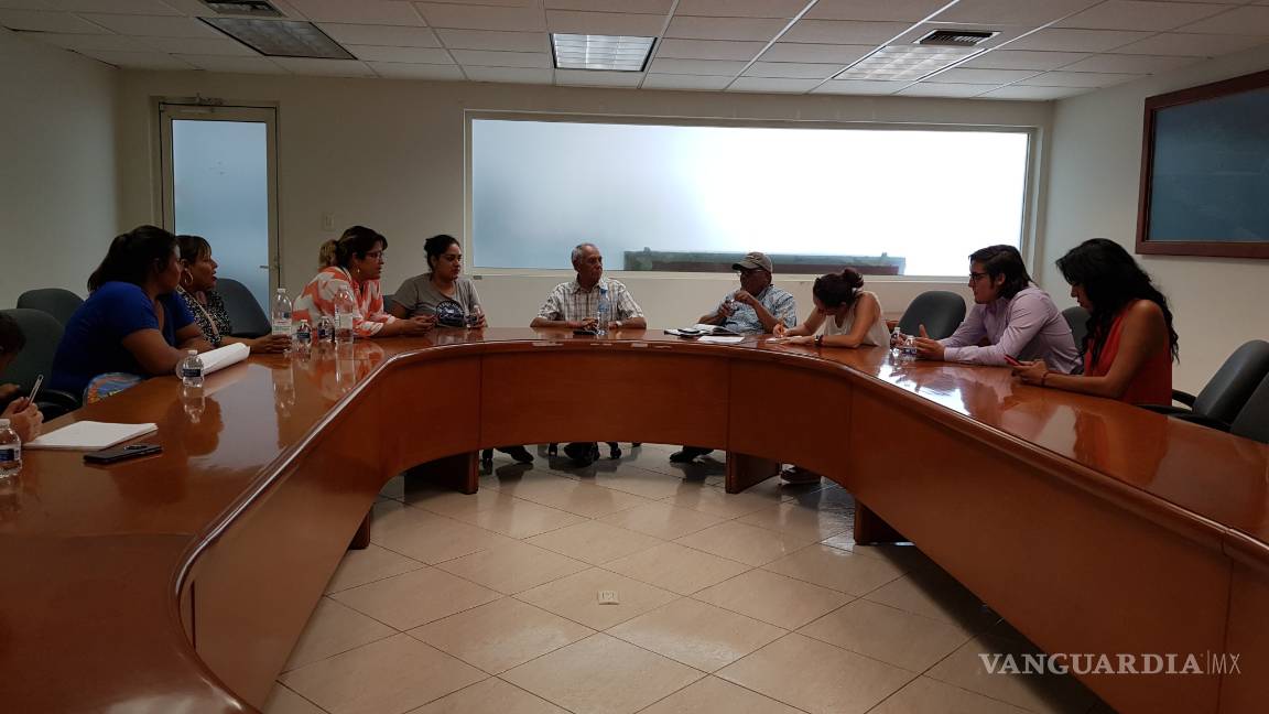 $!Toman oficinas del Simas Torreón por falta de agua en la Nueva Laguna Norte y Laguna Sur