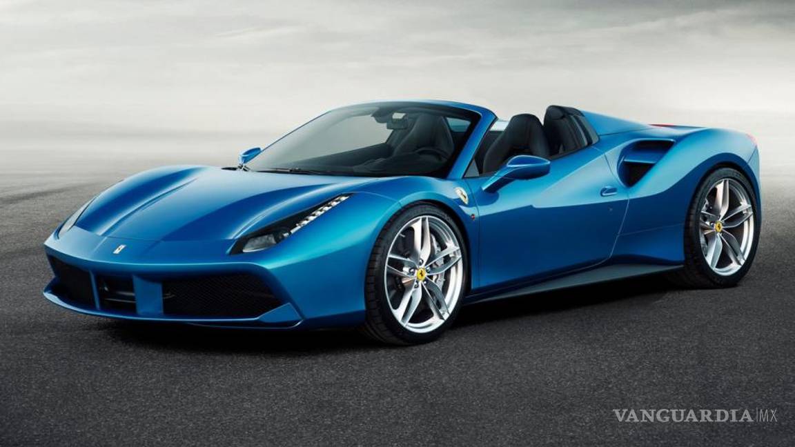 $!Andy Ruiz aprovechó su tiempo libre para comprarse un Ferrari de más de 5 millones de pesos