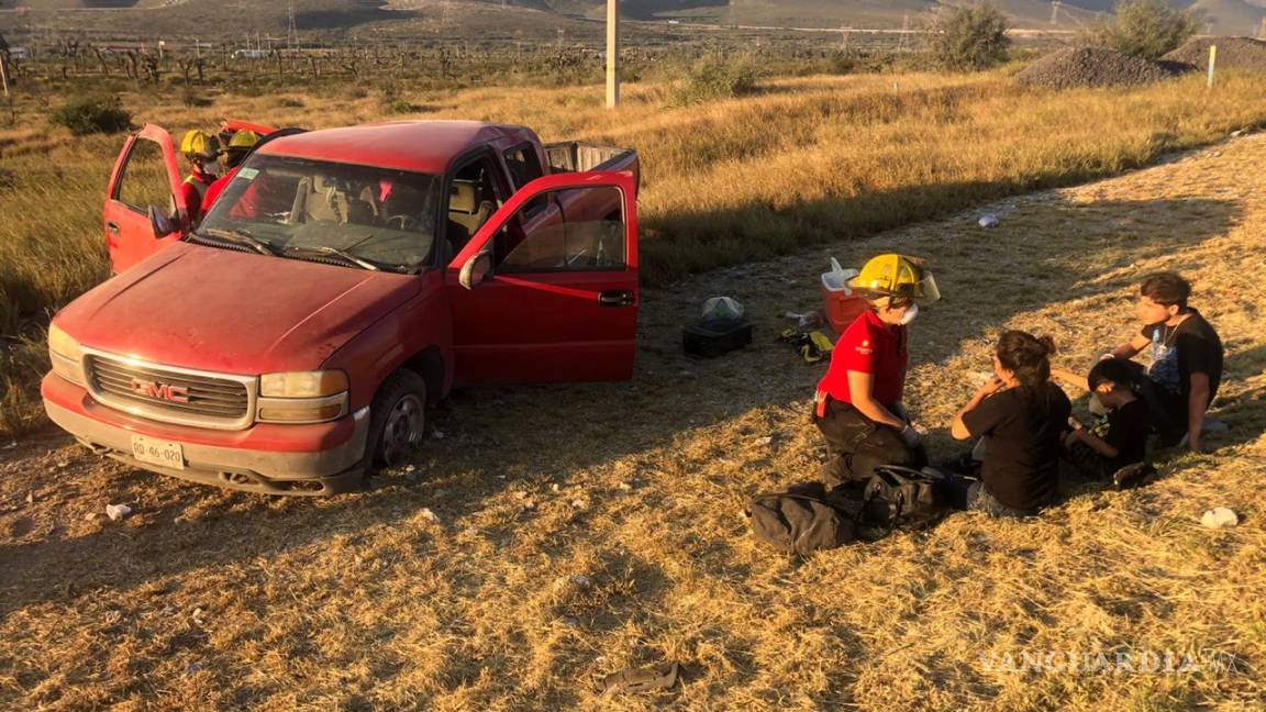 Volcadura deja siete personas lesionadas en la carretera Saltillo- Monterrey