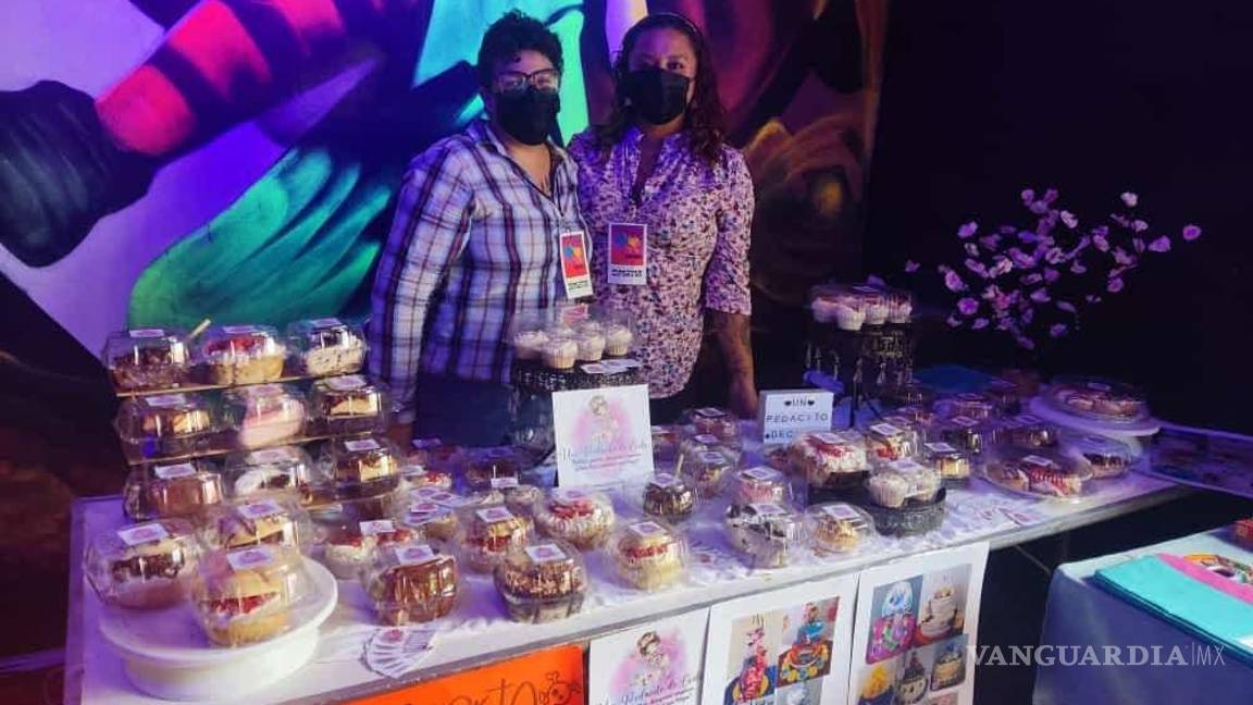 $!Stand de repostería en Tao Fest.