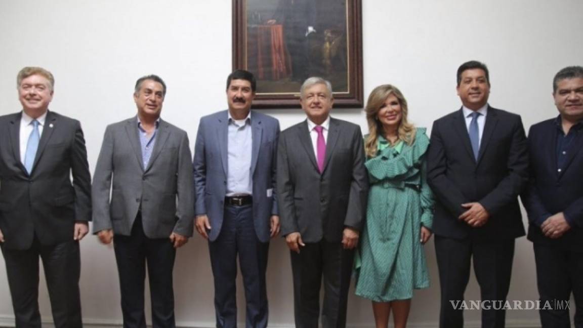 López Obrador y gobernadores acuerdan bajar 20% ISR y 8% IVA en frontera