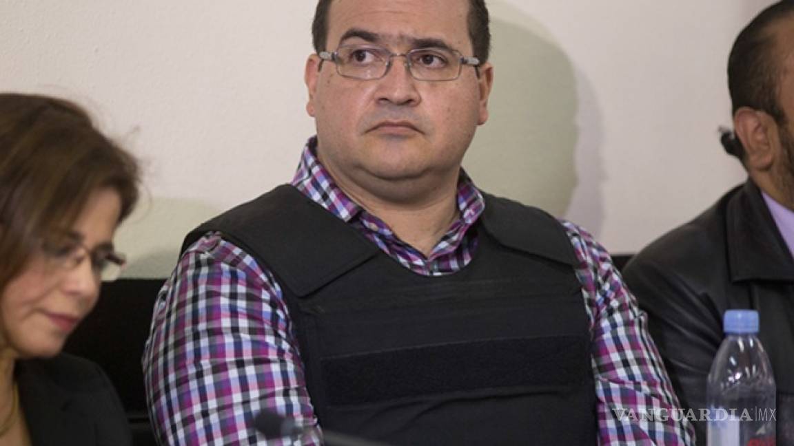 PGR integra solicitud formal de extradición de Javier Duarte