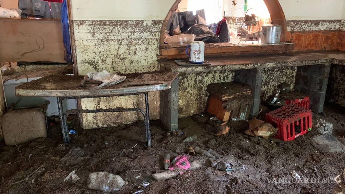 $!Tras fuertes lluvias se registraron desbordes de arroyos en la Región Carbonífera de Coahuila, donde el municipio de Múzquiz quedó prácticamente bajo el agua