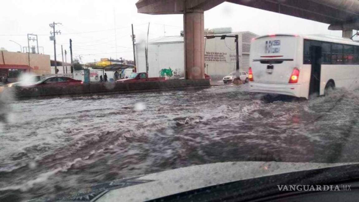 Fuertes lluvias dejan en Monterrey lesionados e inundaciones