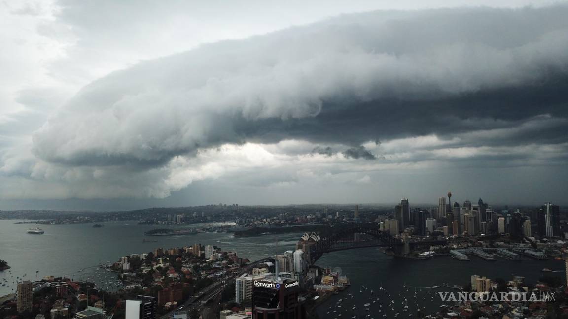 Impresionante nube atemorizó a los habitantes de Sidney (fotos)