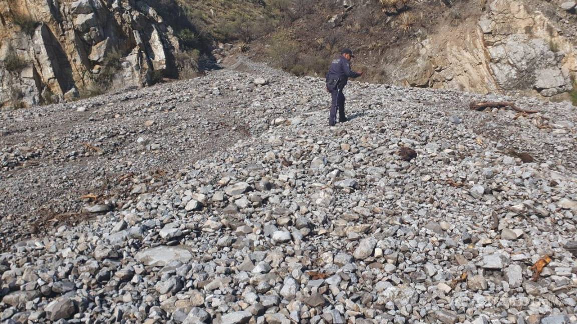 $!Deslave bloquea la carretera 57, cientos de automovilistas se vieron afectados