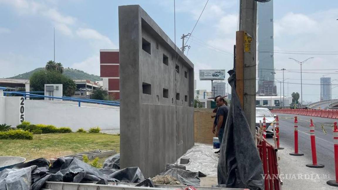 $!Las labores se realizan a marchas forzadas porque se espera que esté listo para la ceremonia del próximo 25 de agosto, que se cumplen 13 años de la tragedia