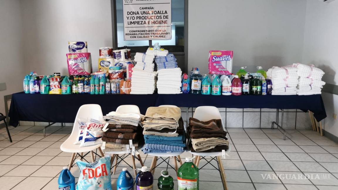 En Acuña, por cerrar campaña ‘Dona toallas y productos de limpieza al centro Gaby Brimmer’