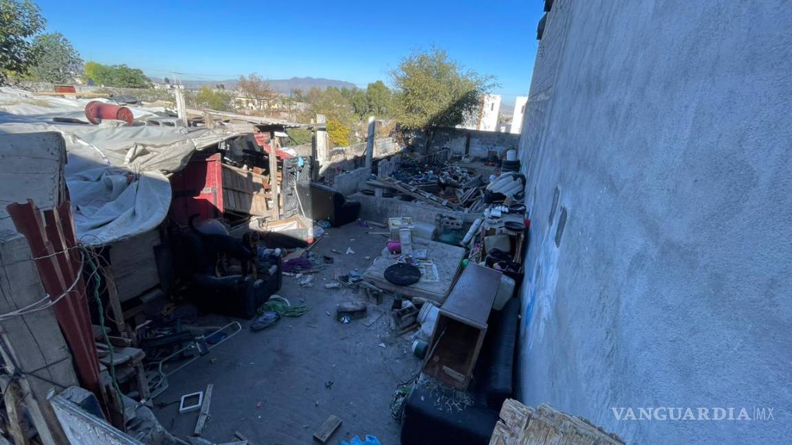 $!La vivienda quedó con daños considerables tras el incendio registrado en Vista Hermosa.