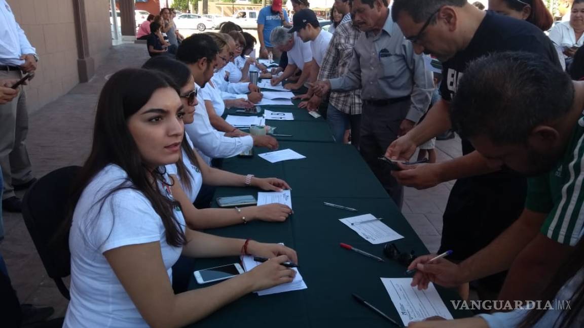 PRI lleva a cabo la elección de seccionales en nueve municipios de Coahuila; denuncian acarreo y compra de votos