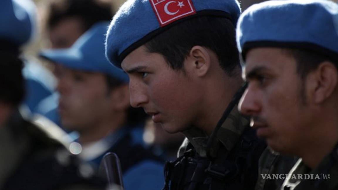 Oficiales del ejército turco solicitan asilo en Alemania