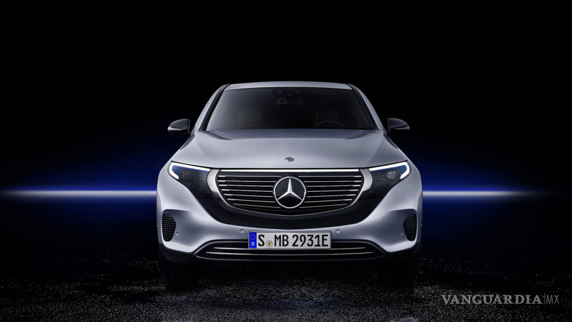 Mercedes-Benz presenta EQC, el auto eléctrico con el que enfrentará a Tesla