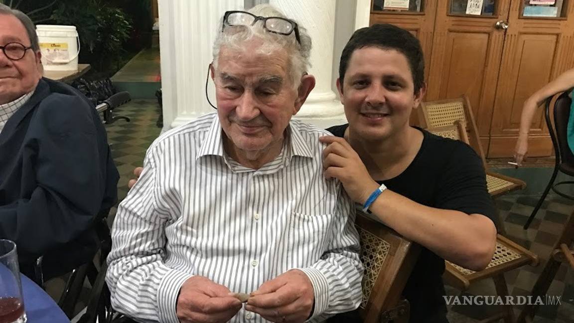 $!Con poemario ‘Lazarus’ David Cruz, ganador del PIMAPLE 2021, revive a los maestros