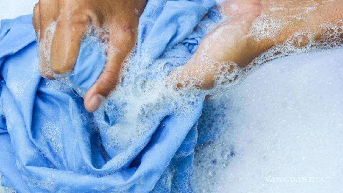 La razón por la que debes lavar la ropa nueva antes de usarla