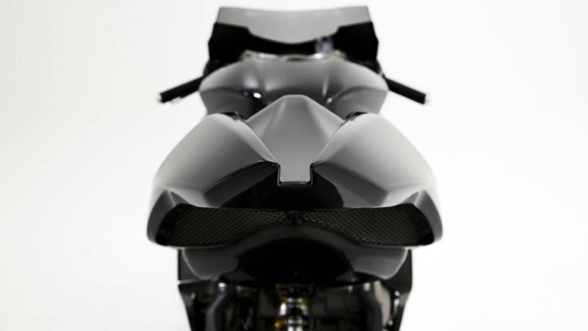 $!T12 Massimo, poderosa y exclusiva motocicleta de ¡1 millón de dólares!