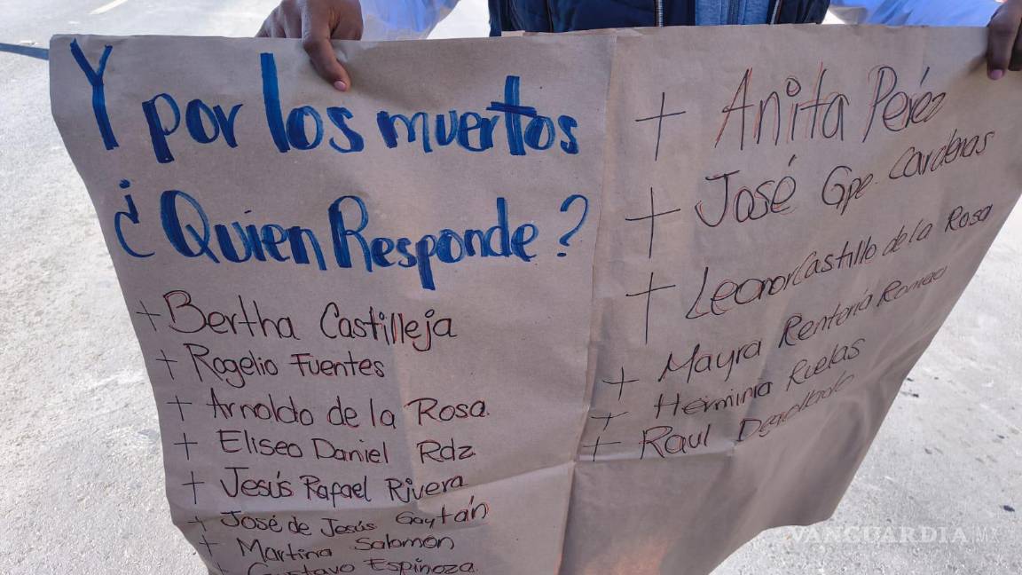 $!Desde el mes de octubre las manifestaciones de pacientes de hemodiálisis han sido recurrentes frente a la Clínica 2 del IMSS.