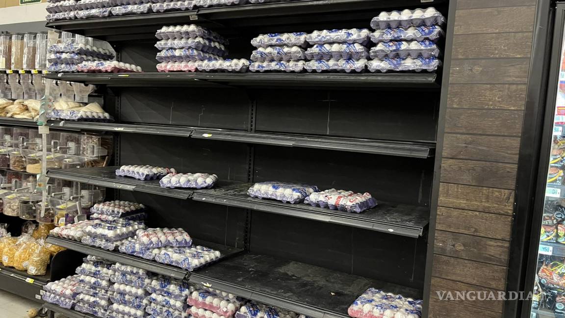 $!Anaqueles vacíos en Culiacán.