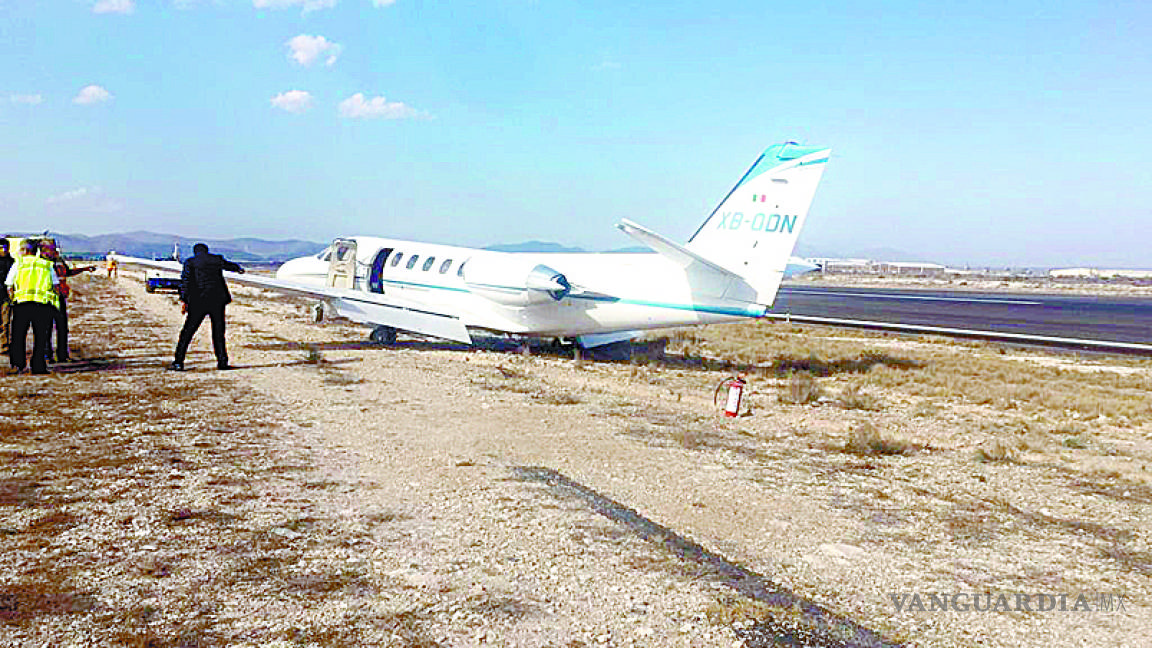 Checan condiciones mecánicas de avión accidentado en aeropuerto de Ramos Arizpe