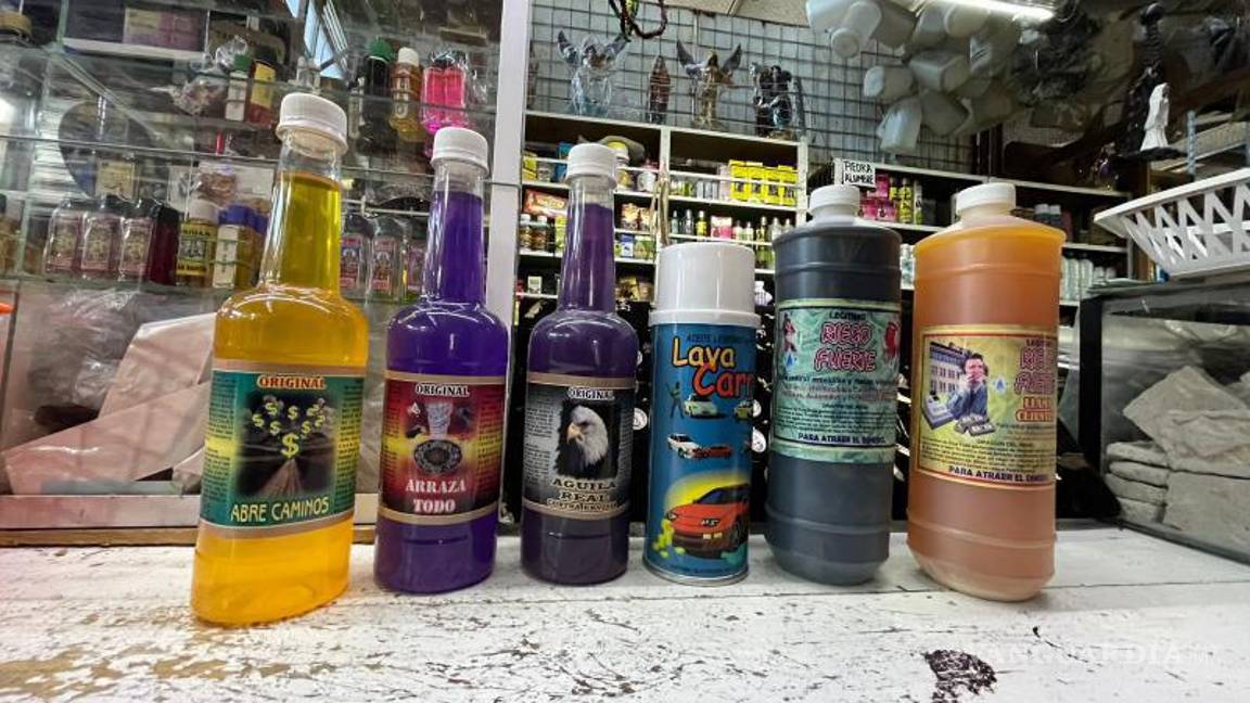 $!A unas horas del cierre de año, rituales de limpieza, abundancia y renovación cobran fuerza en Saltillo como una forma simbólica de soltar lo vivido y abrir paso a nuevos comienzos.