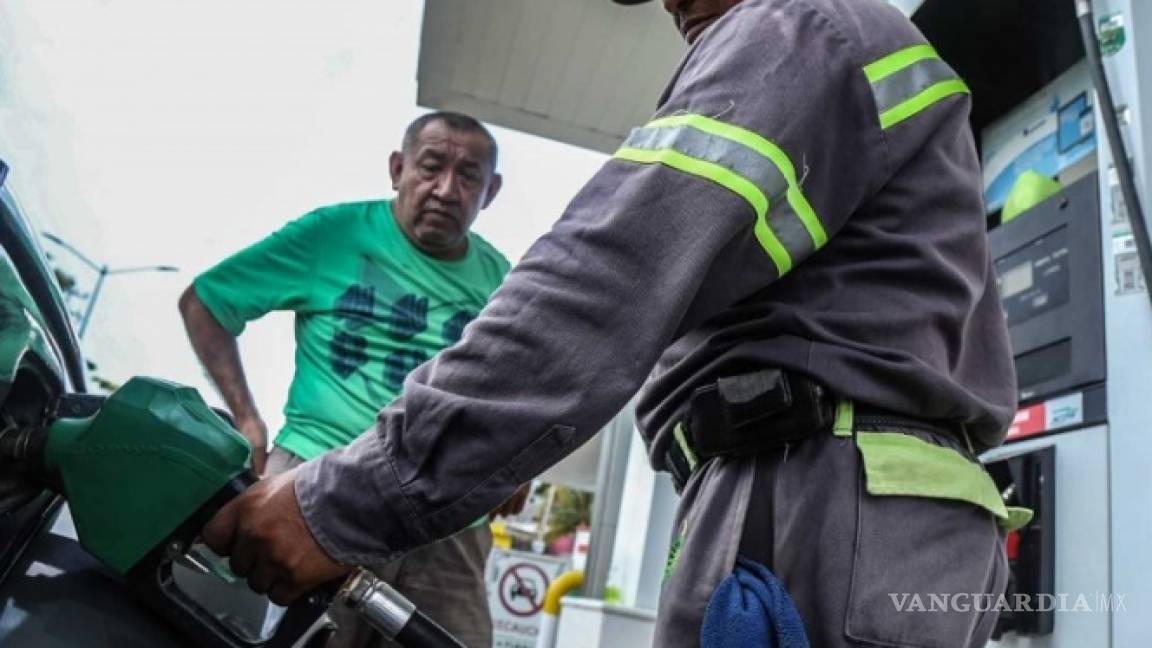 En Monterrey ya bajó el precio a gasolinas