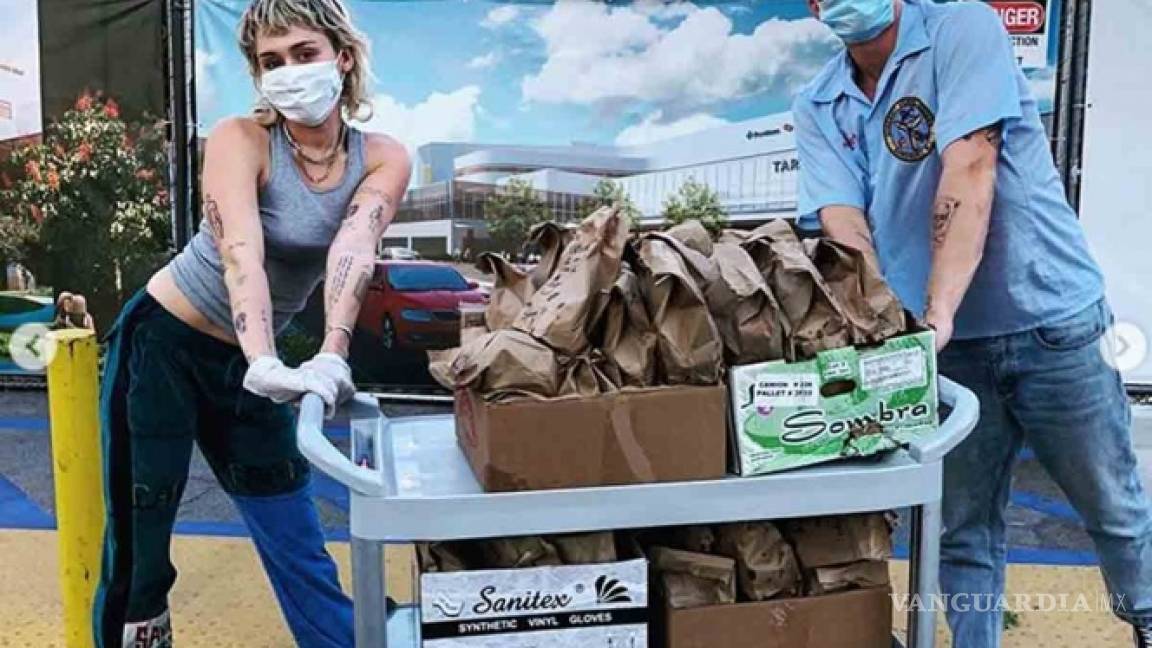 Coronavirus: Miley Cyrus y su novio regalan tacos a los médicos que luchan contra el COVID-19 en Estados Unidos
